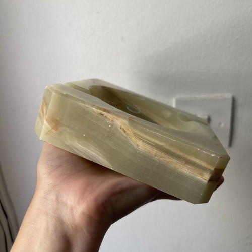Vintage heavy onyx ashtray like new, decorative marble piece