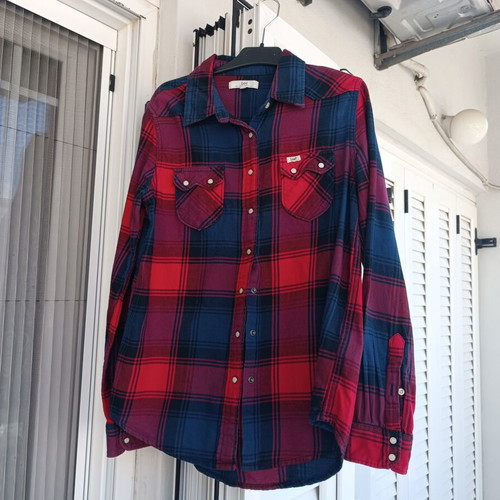 Lee red and blue checked shirt, small