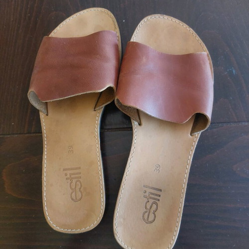 Estil leather slipper used, brown, size 39