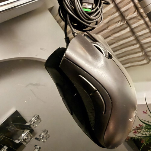 Razer DeathAdder Essential 2026 gaming mouse like new, wired