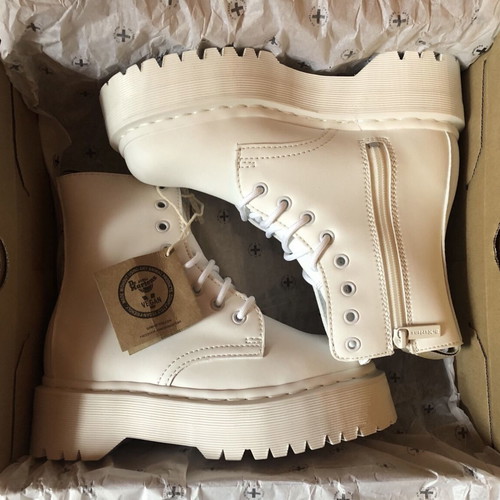 Dr. Martens Vegan Jadon II Mono Kemble Platform Boots new, size 40