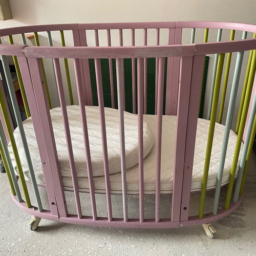 Βρεφικό κρεβάτι Stokke Sleepi Bed μεταχειρισμένο με δύο στρώματα και λίκνο