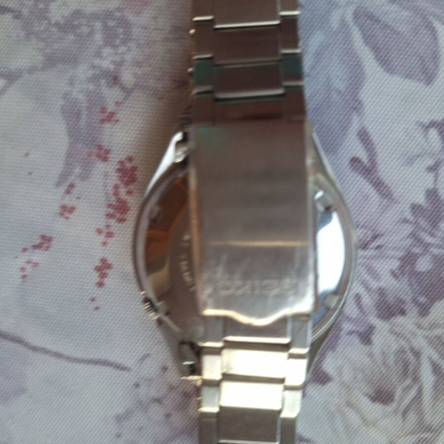 Seiko 5 Kinetic wristwatch