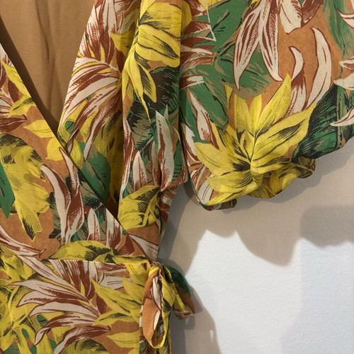 Mango midi dress new, size Medium, multicolored