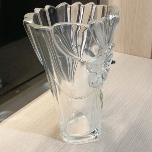 Vase new in good condition