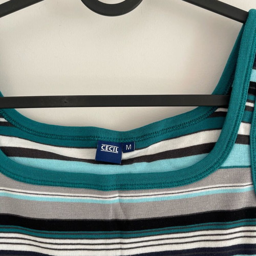 Cecil sleeveless blouse size M new, black and blue