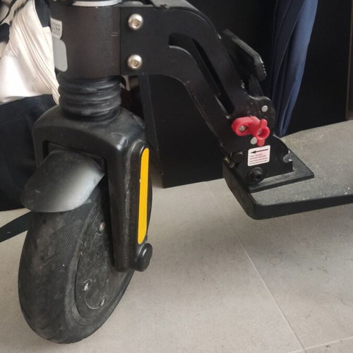 UrbanGlide Ride 85S electric scooter with helmet and lock
