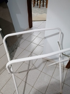 Βάση για παιδικό μπάνιο μεταχειρισμένη σε πολύ καλή κατάσταση