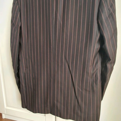 Men's Italian suit used, 100% virgin wool, size 48