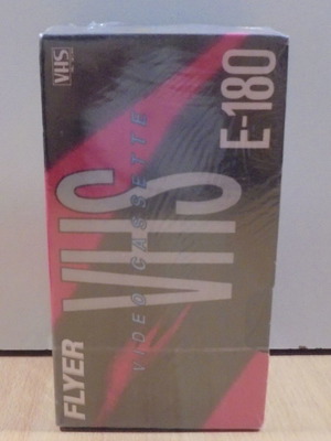 Flyer VHS E-180 σετ τριών βιντεοκασετών καινούργιο