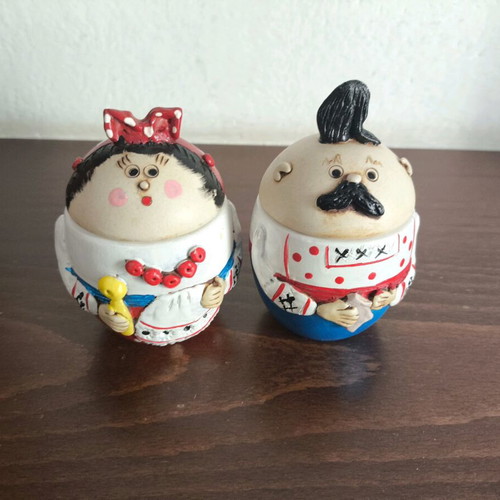 Kitchen decorations from Ukraine like new with spice storage