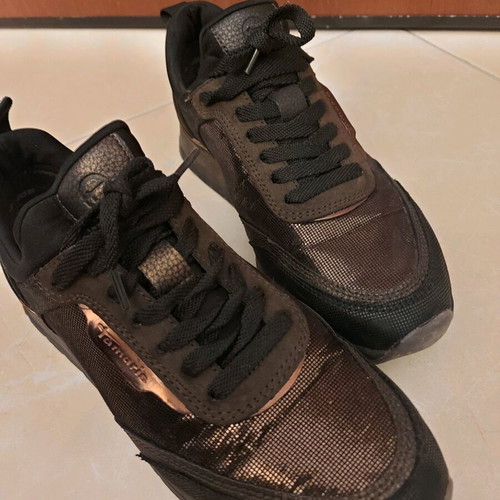Tamaris athletic shoes like new, size 38