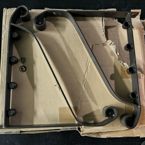 Retro hanger rod brackets new, dimensions 30cm x 30cm