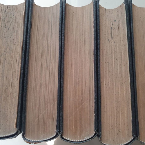 Istoria Eikonografimeni used, 19 volumes 1-114