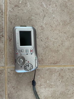 Olympus C-170 Zoom ψηφιακή compact φωτογραφική μηχανή μεταχειρισμένη
