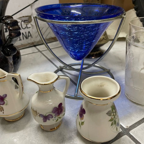 Old antique home decorations used, pack of 8 pieces