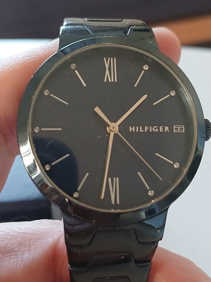 Tommy Hilfiger Avery watch like new, unisex, navy blue and black