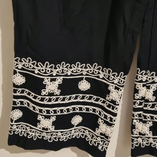 H&M women's pants with embroidery, size XL, like new, black