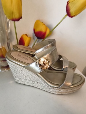 Michael Kors platform sandals, gold, size 39M