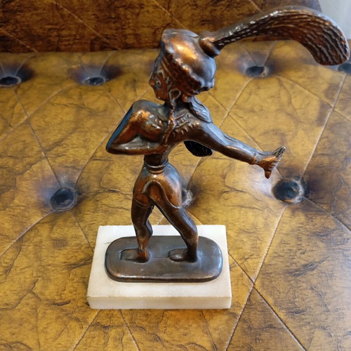 Vintage bronze figurine like new with marble base