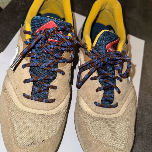 New Balance sneakers used, size 44.5, beige and blue shoes