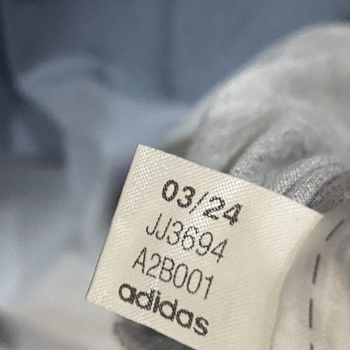 Adidas All SZN Dip-Dye Tee like new, black and grey, size M