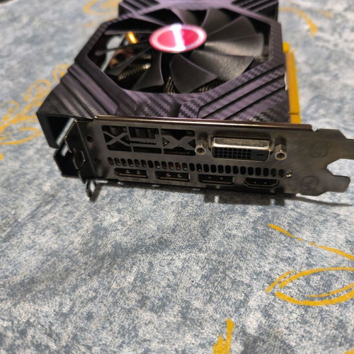 AMD RX 580 8GB σαν καινούργιο, gaming GPU με MX-6 πάστα