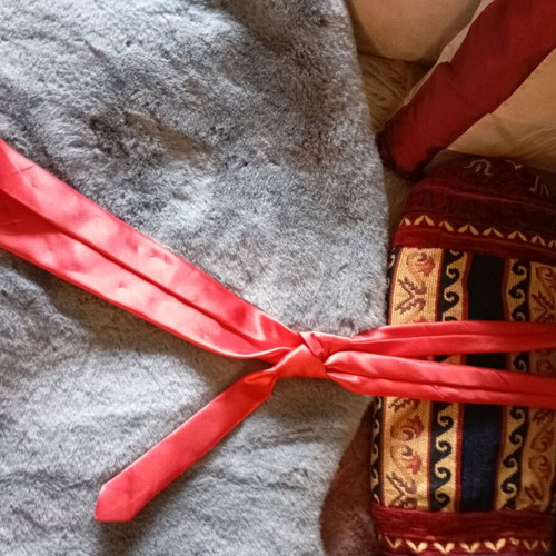 Red tie like new with beautiful design for children's formal wear