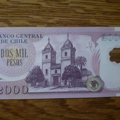 Chile 2,000 Pesos 2007 polymer banknote new