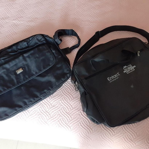 Professional laptop bags like new, set of 2 black
