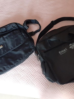 Professional laptop bags like new, set of 2 black