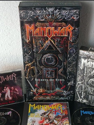 Manowar Secrets of Steel συλλεκτικό κουτί μεταχειρισμένο με 2 CD και 1 VHS