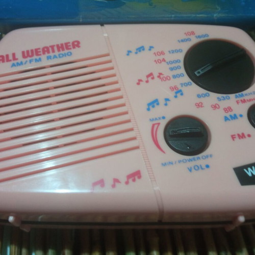 Vintage radio like new condition