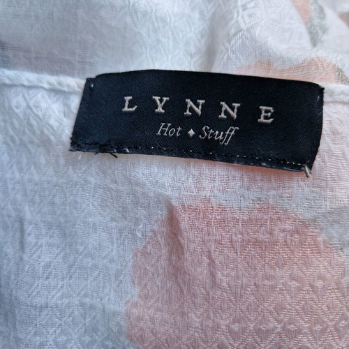 Lynne white scarf with pink and blue details like new