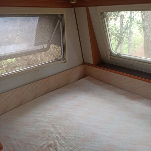 Hobby Prestige 5-Meter Caravan with Double Bed and Chemical Toilet