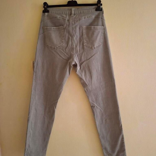 Olive green long pants like new, size L/46, tight fit