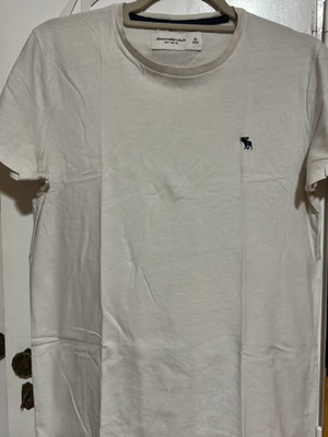 Abercrombie & Fitch t shirt white XS used men's