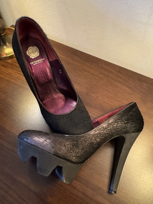 Viktor & Rolf Black Platform High Heel Pumps, EU 39