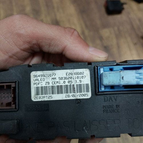 Peugeot 607 mirror control panel 9649921677