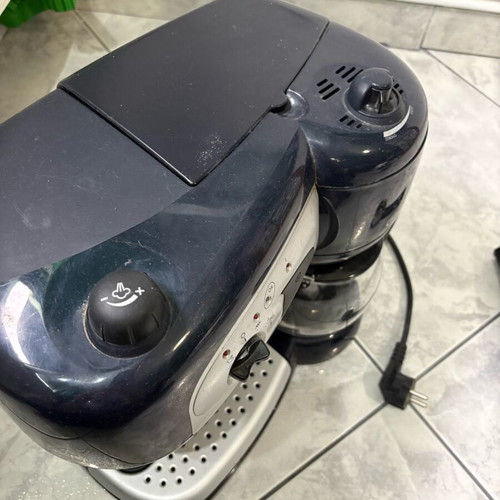 Καφετέρια Delonghi σαν καινούργια