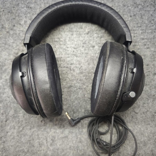 Razer Kraken headphones for parts or repair, wired, 2 pairs
