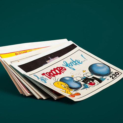 Sticker pack 9 pieces (7 Karouzel + 2 Panini)