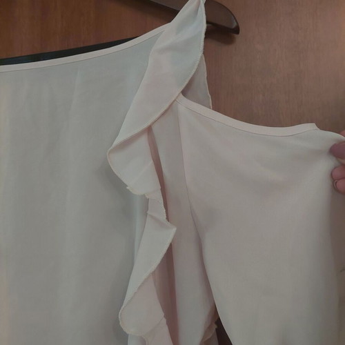 Axel pink blouse airy like new, off-shoulder