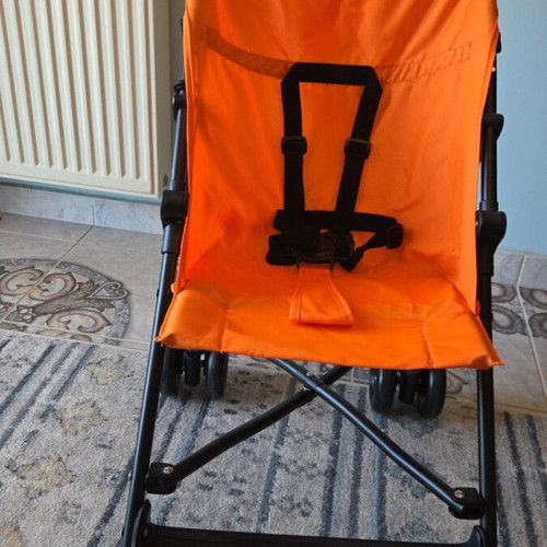 Giordani bebe stroller new, very convenient and lightweight