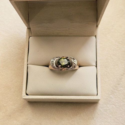 Rose gold ring 585 14k vintage Russian with central stone