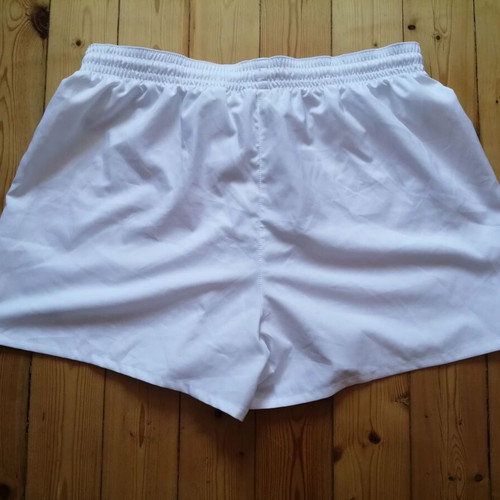Nike Dri-FIT women's white sports shorts XL
