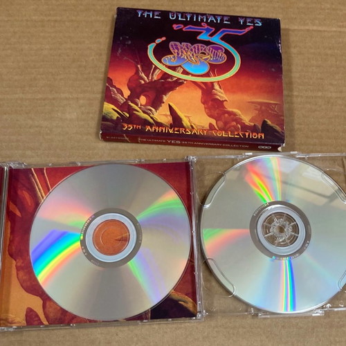 Yes - The Ultimate Yes: 35th Anniversary Collection 2 CD In good condition Price 12 Euros