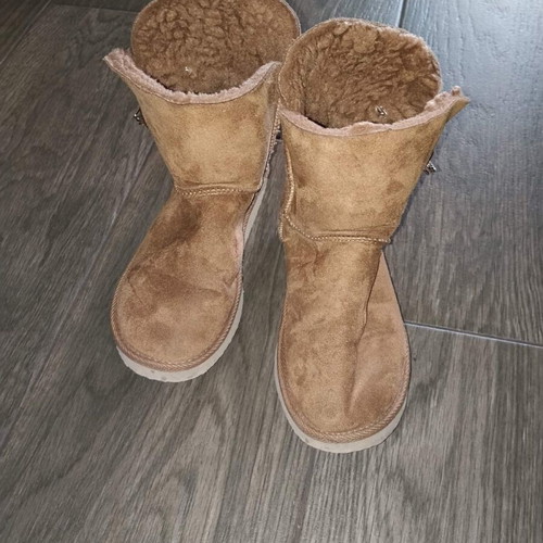 Brown boots like new, size 38