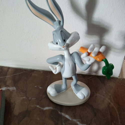 Bugs Bunny plastic decorative figure 15cm used from Deagostini