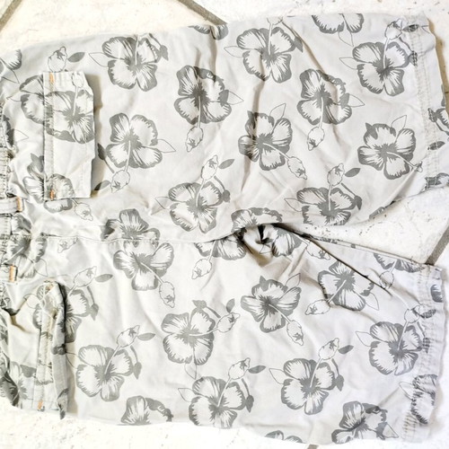 Bermuda shorts for boys like new, age 6